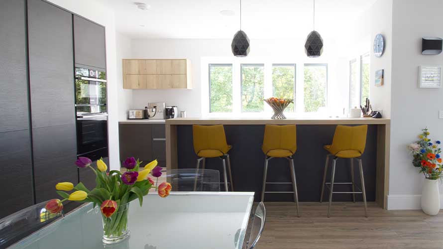 A modern open plan kitchen